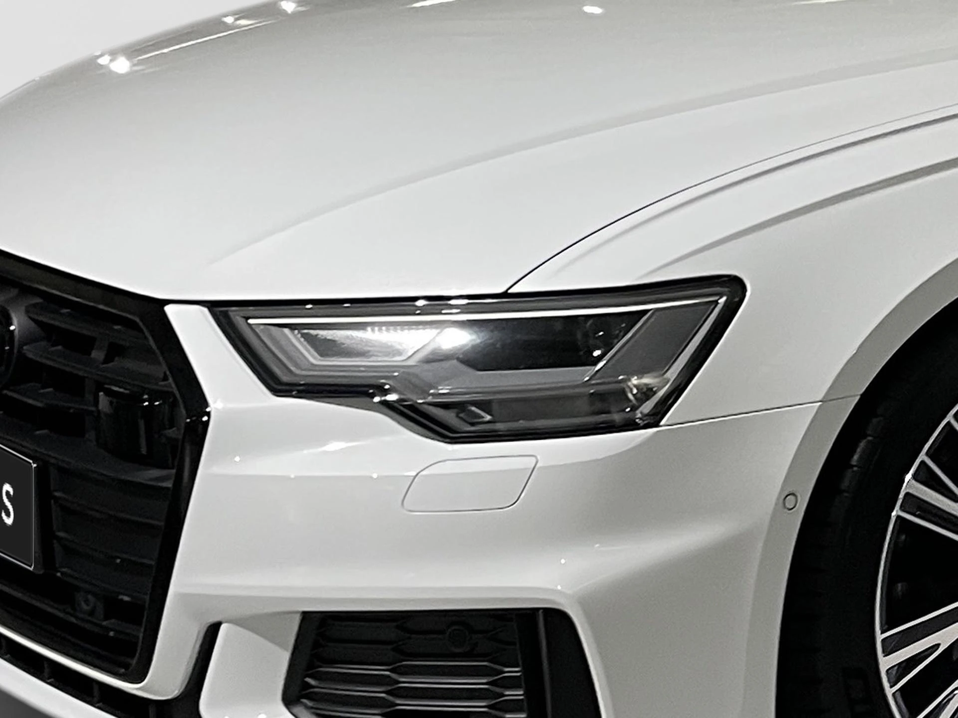 Audi-A6-image-21