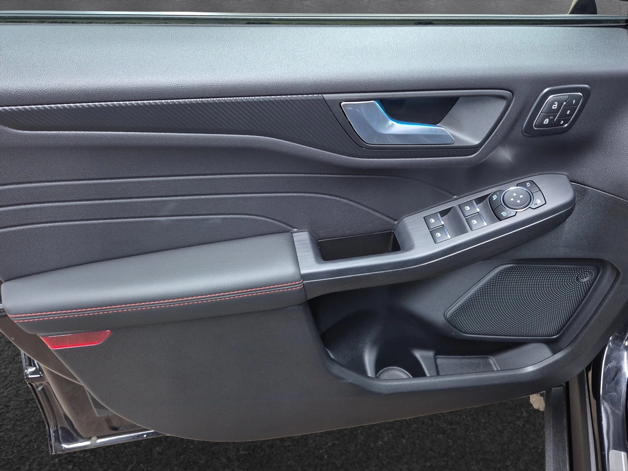 Ford-Kuga-image-16