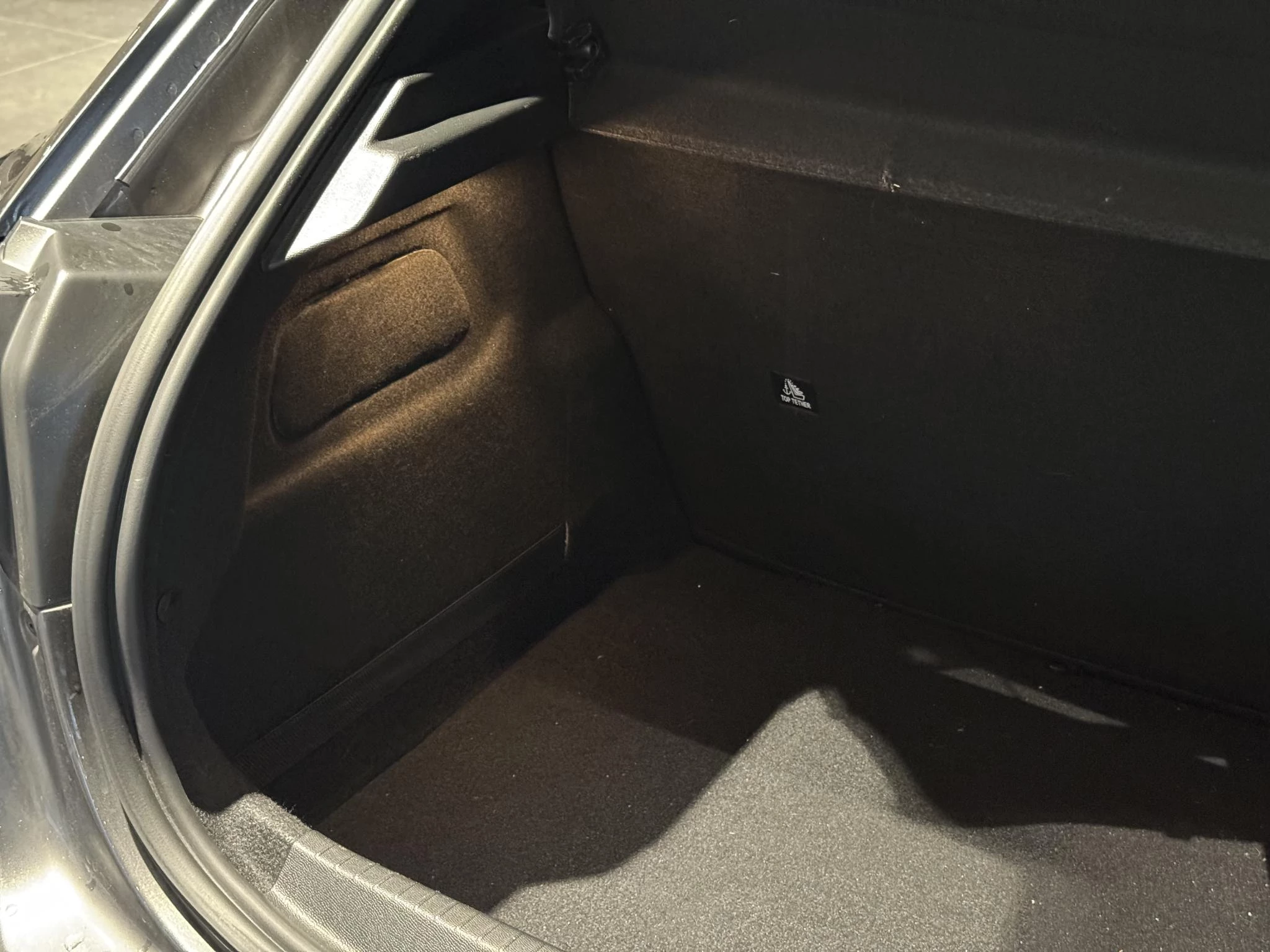 Peugeot-208-image-30