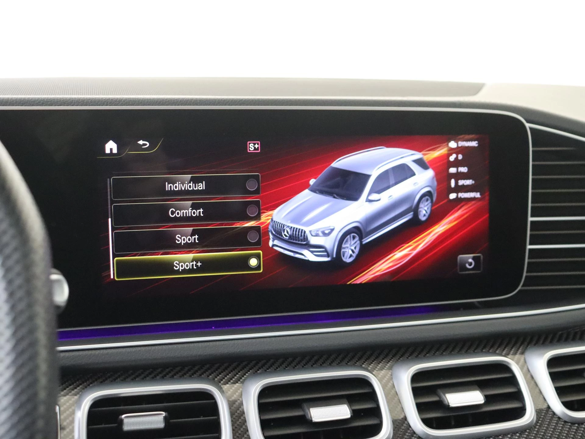 Mercedes-Benz-GLE-image-23