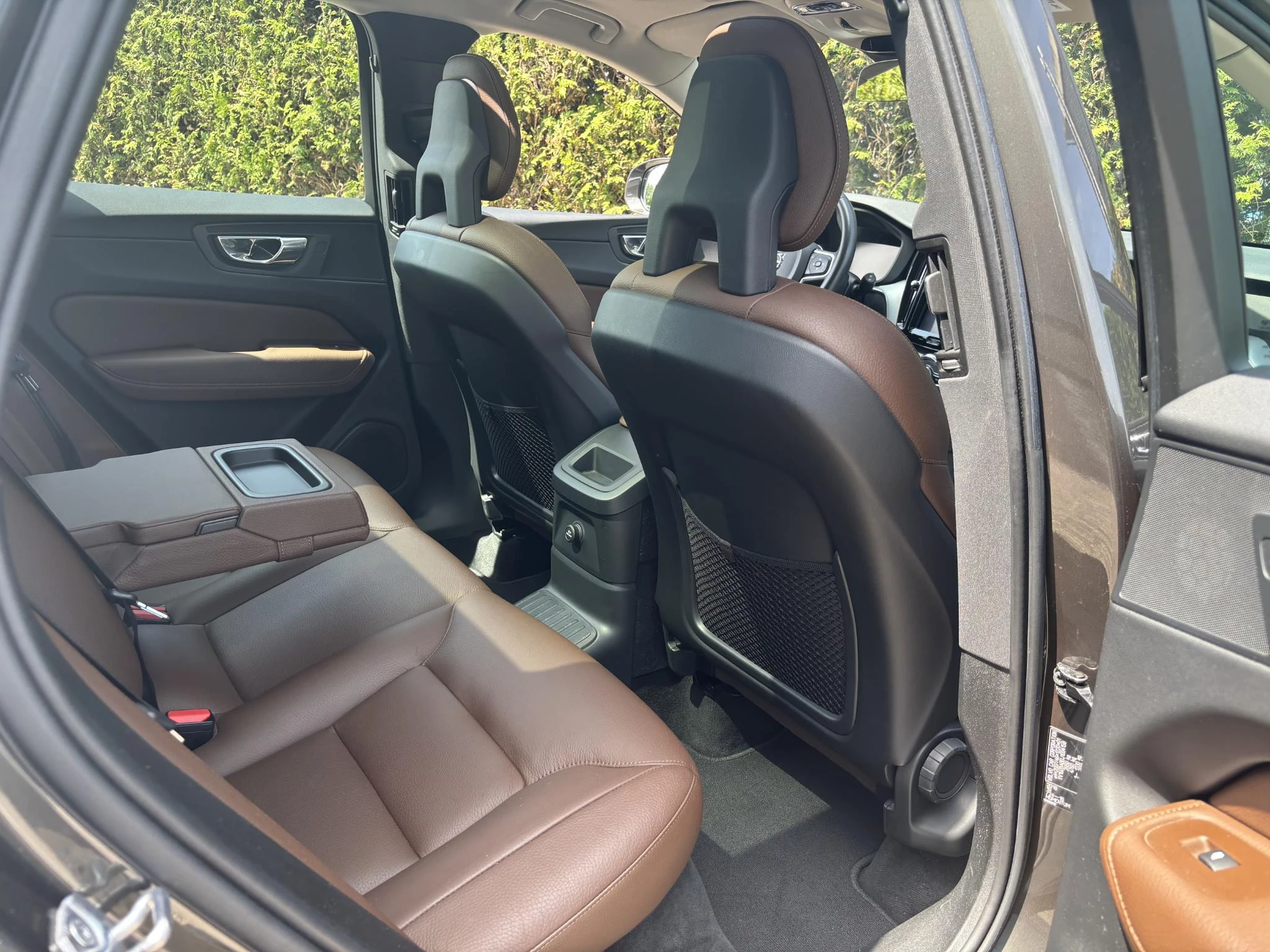 Volvo XC60 T8 Twin Engine AWD Momentum Luchtvering Heico Aut.