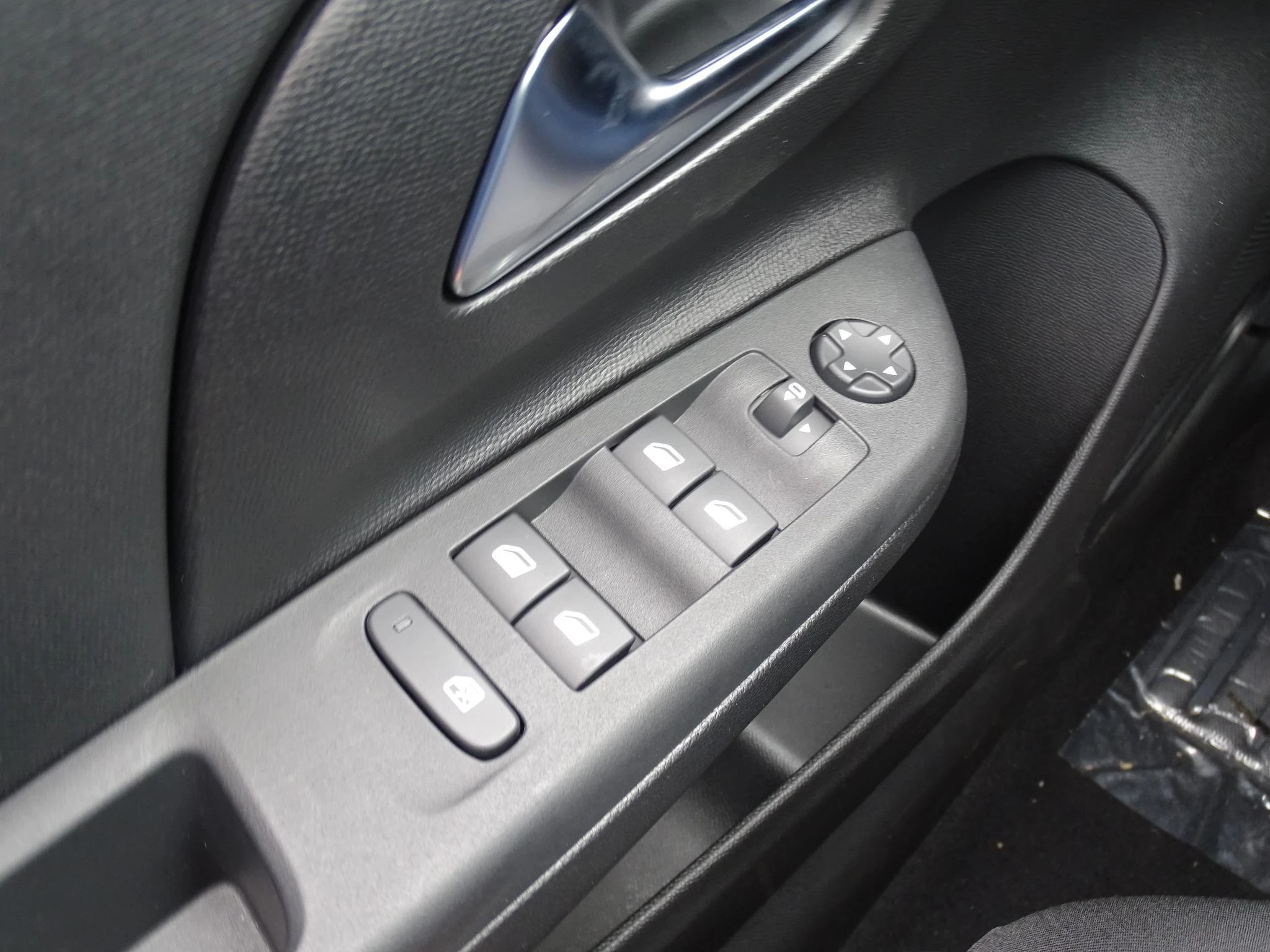 Opel-Corsa-image-19