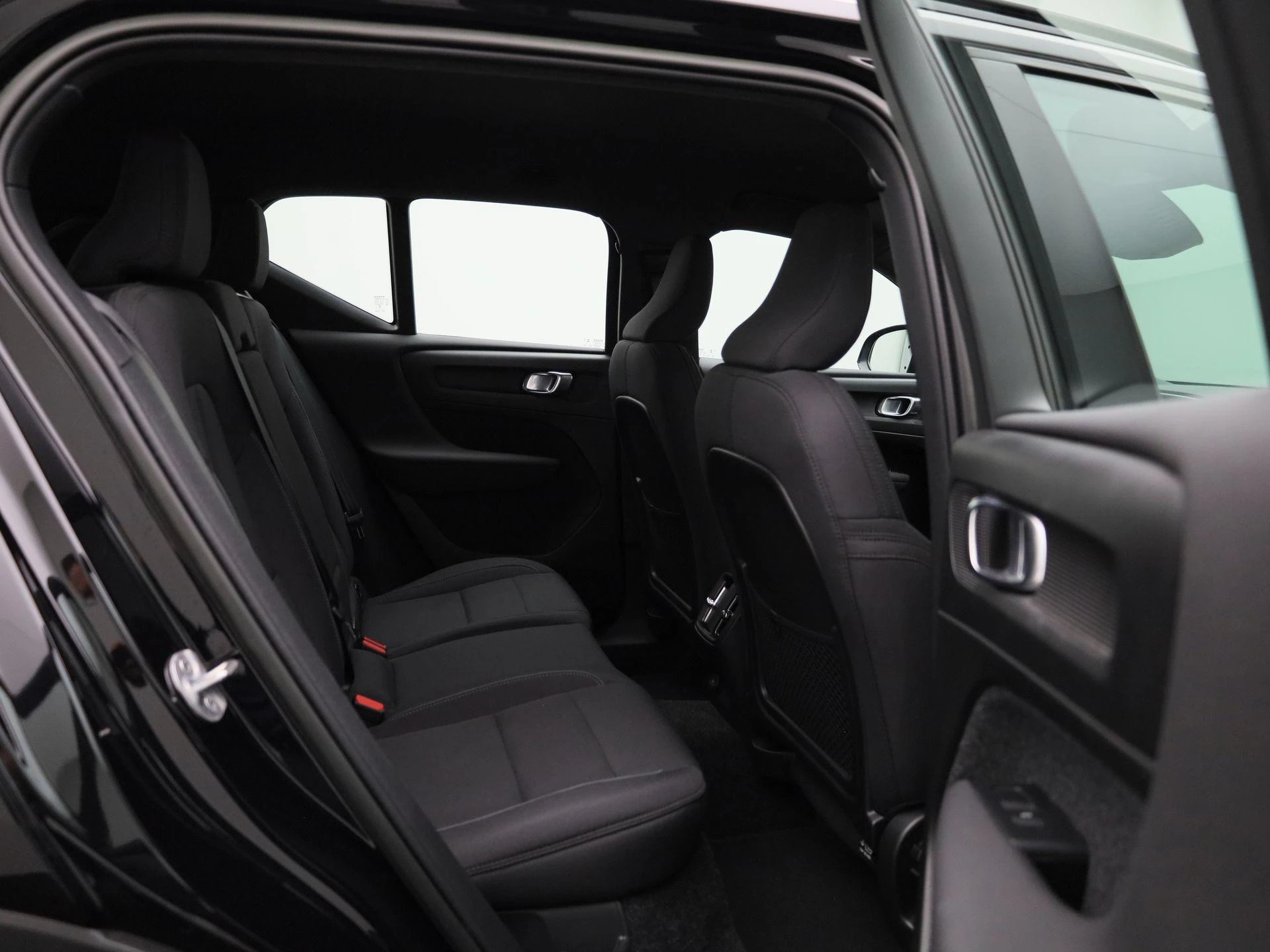 Volvo-XC40-image-37