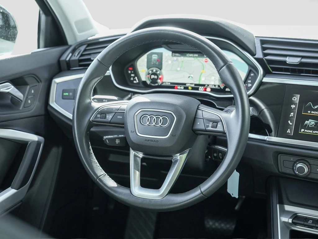 Audi-Q3-image-13