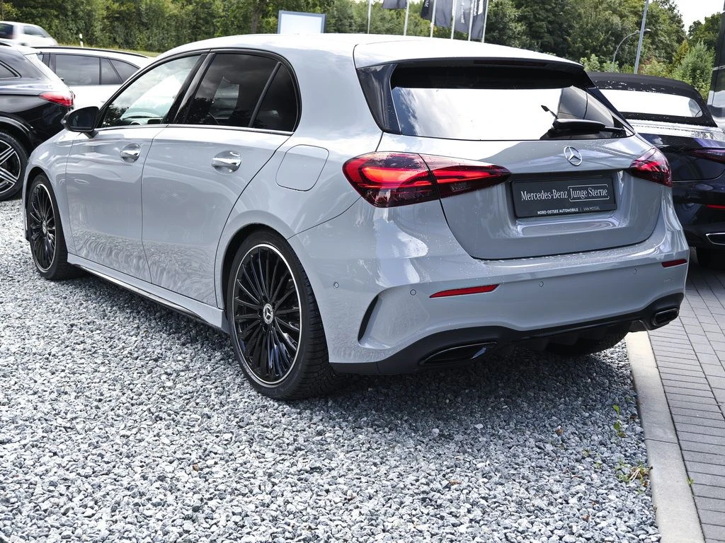 Mercedes-Benz-A-Klasse 200 d-image-5