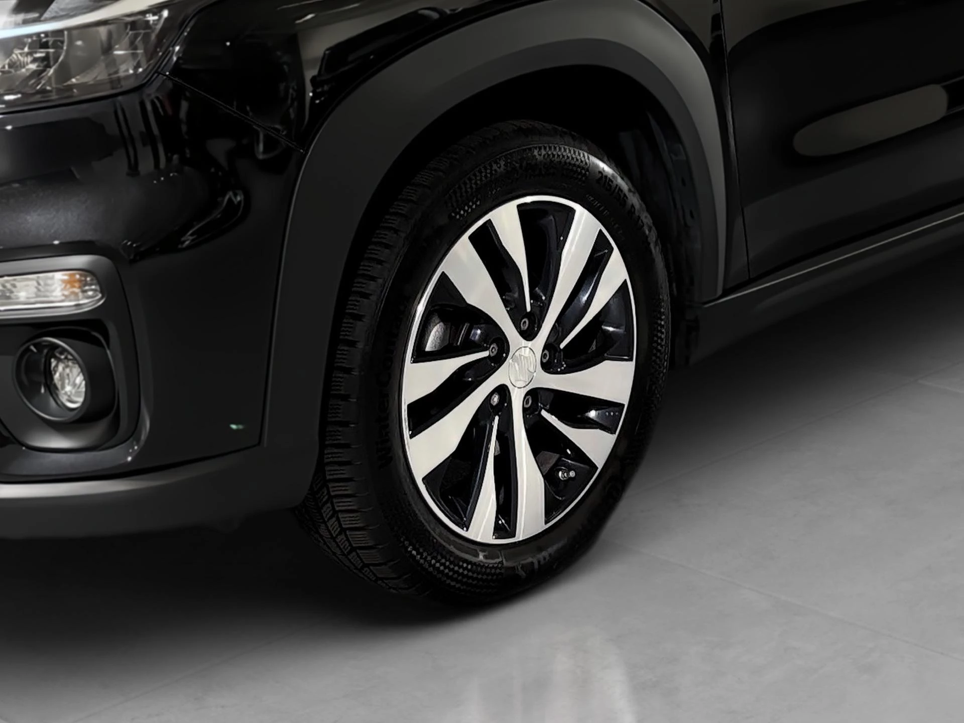 Suzuki-S-Cross-image-18