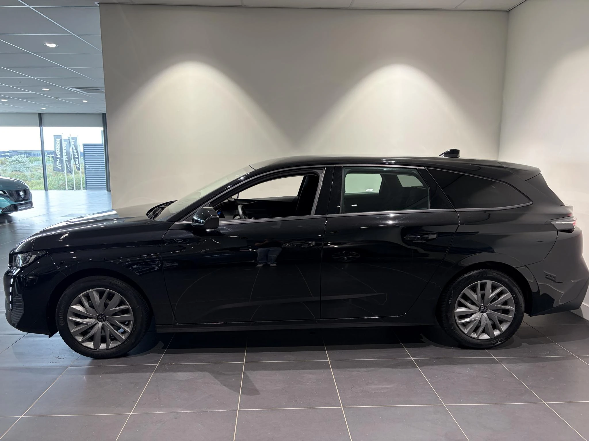 Peugeot-308-image-3