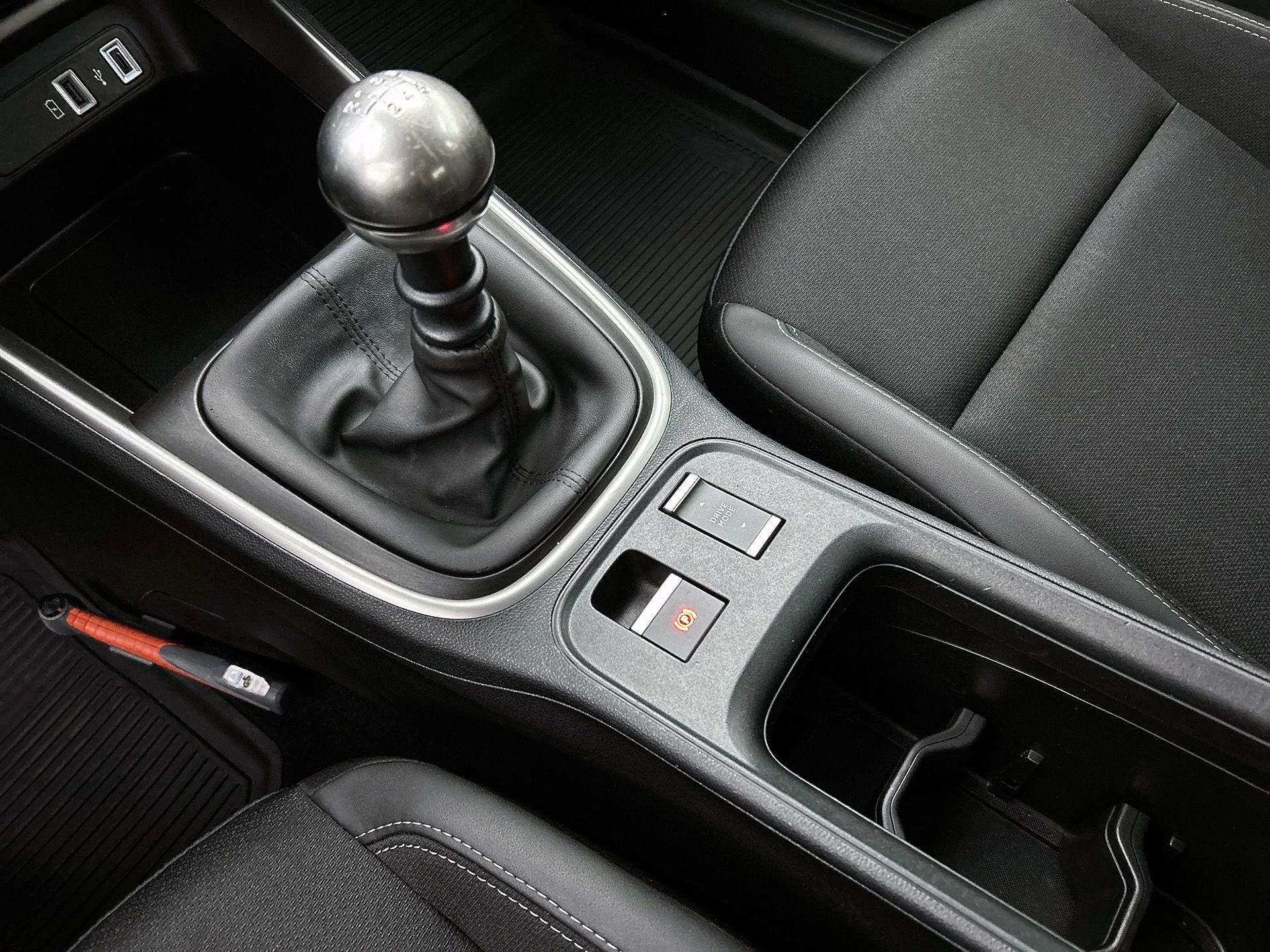 Jeep-Avenger-image-30
