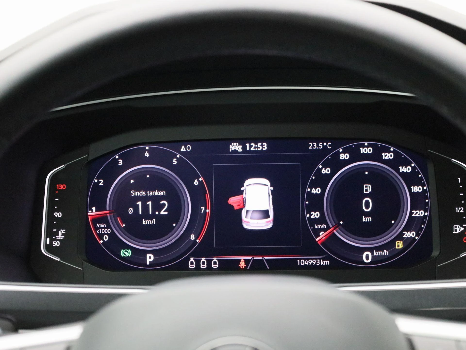 Volkswagen-Tiguan-image-7
