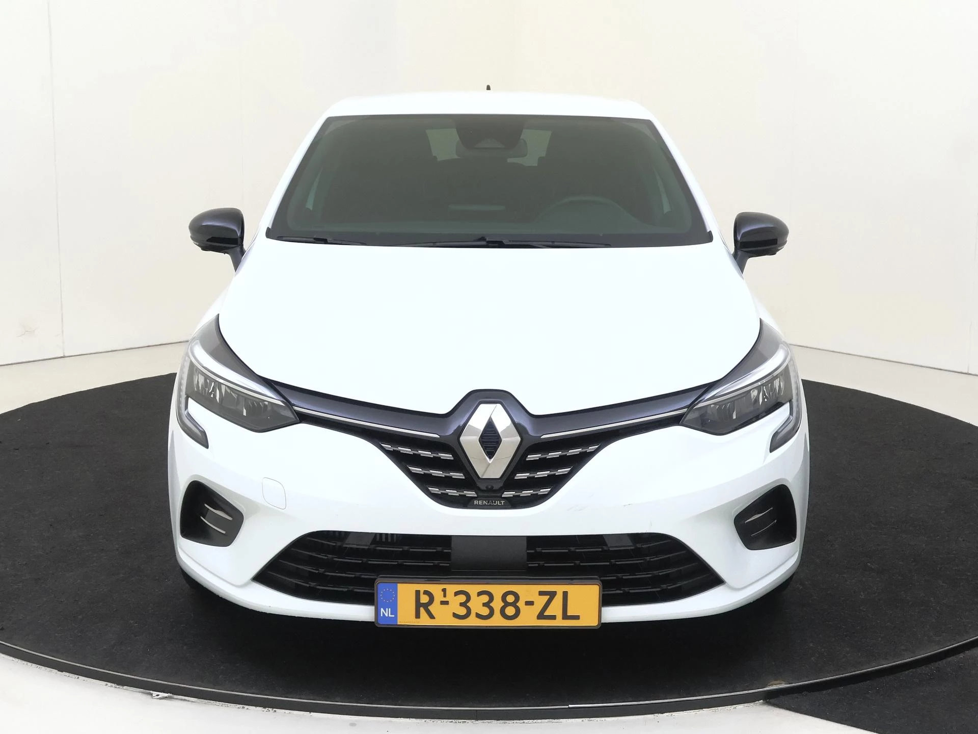 Renault-Clio-image-5