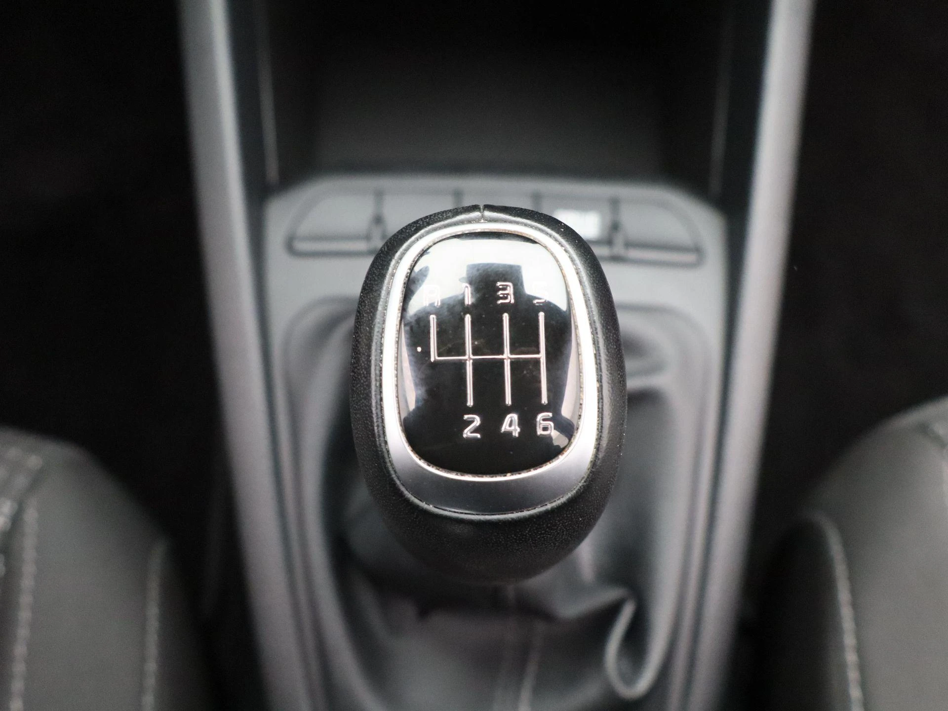 Kia-Stonic-image-22