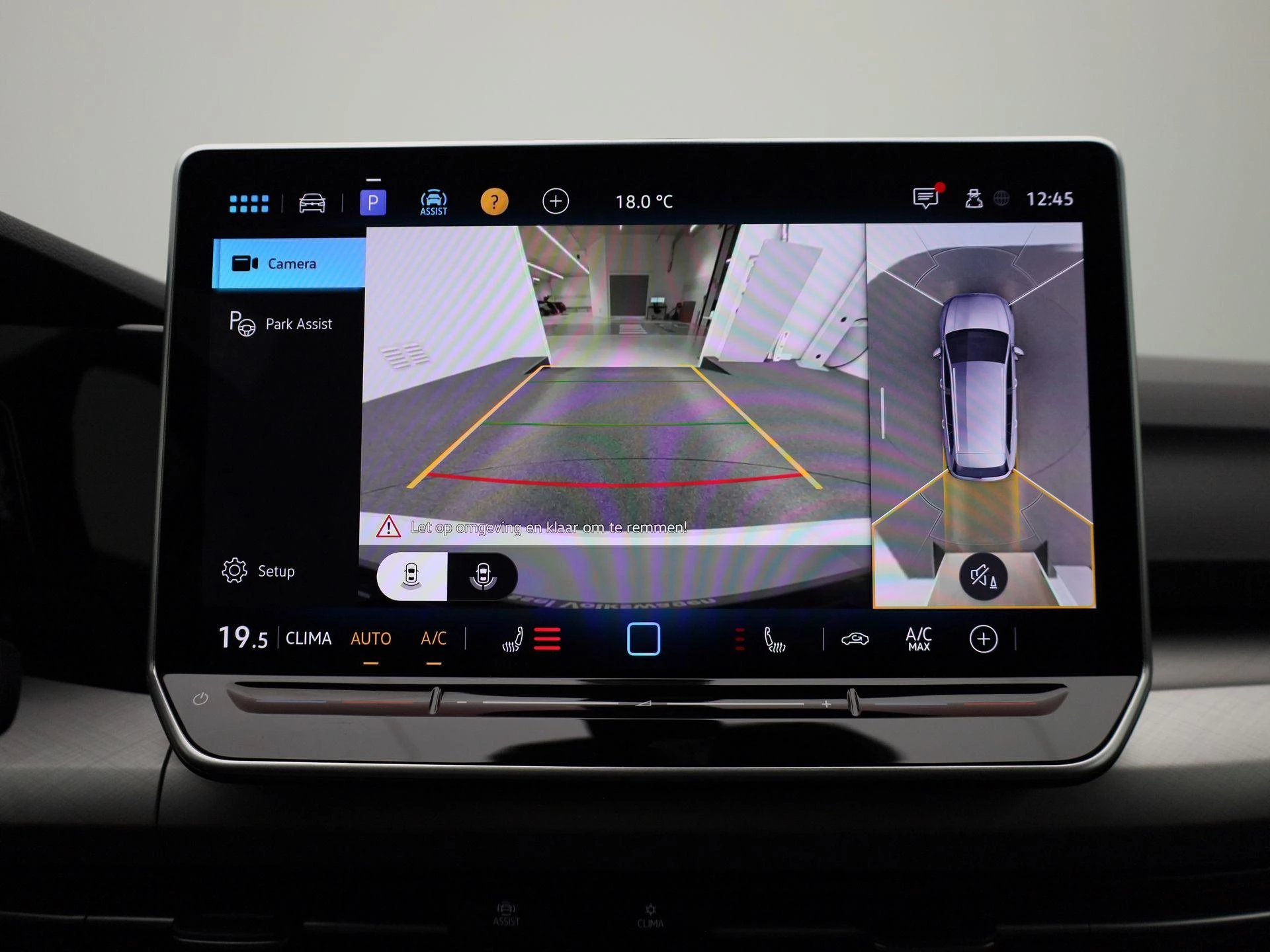 Volkswagen-Golf-image-28