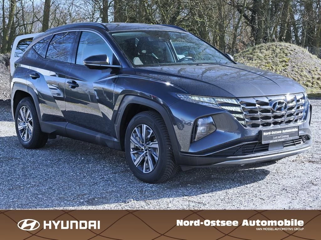 Hyundai Tucson TREND HYBRID ACC KAM PDC Trend