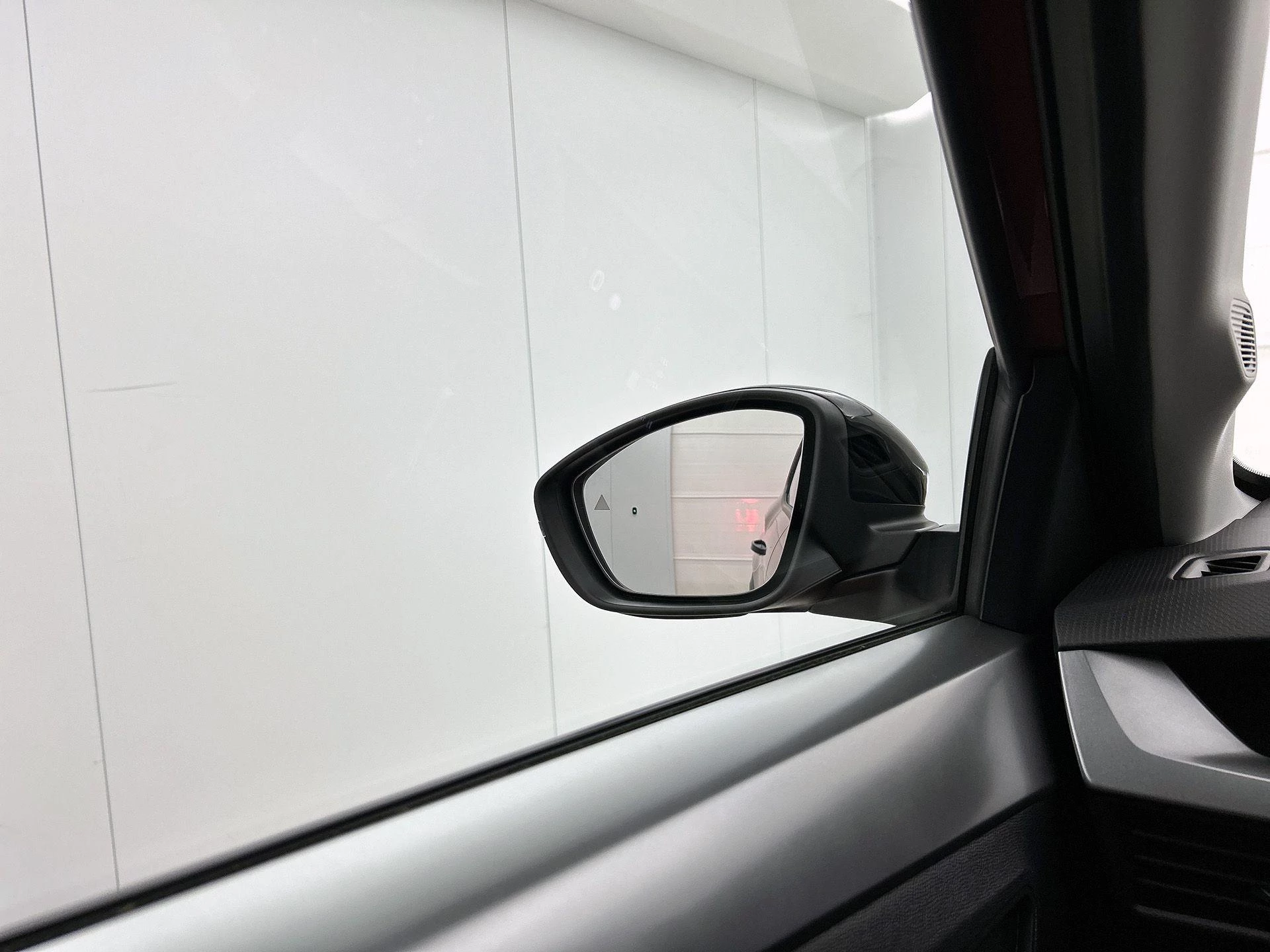 Opel-Frontera-image-18