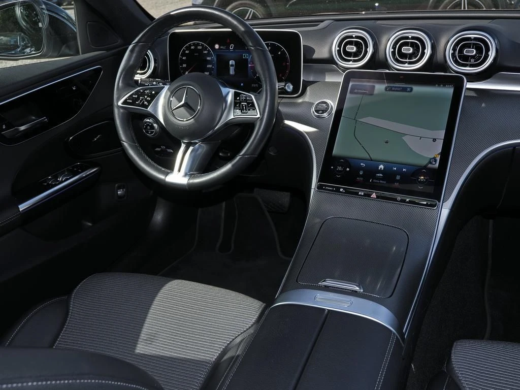 Mercedes-Benz-C-Klasse 220 d-image-9