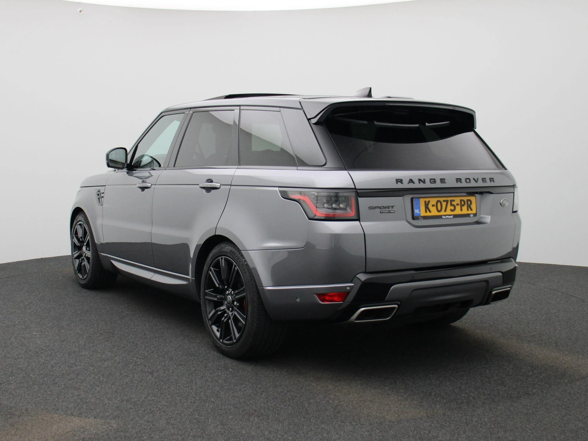 Land Rover-Range Rover Sport-image-1