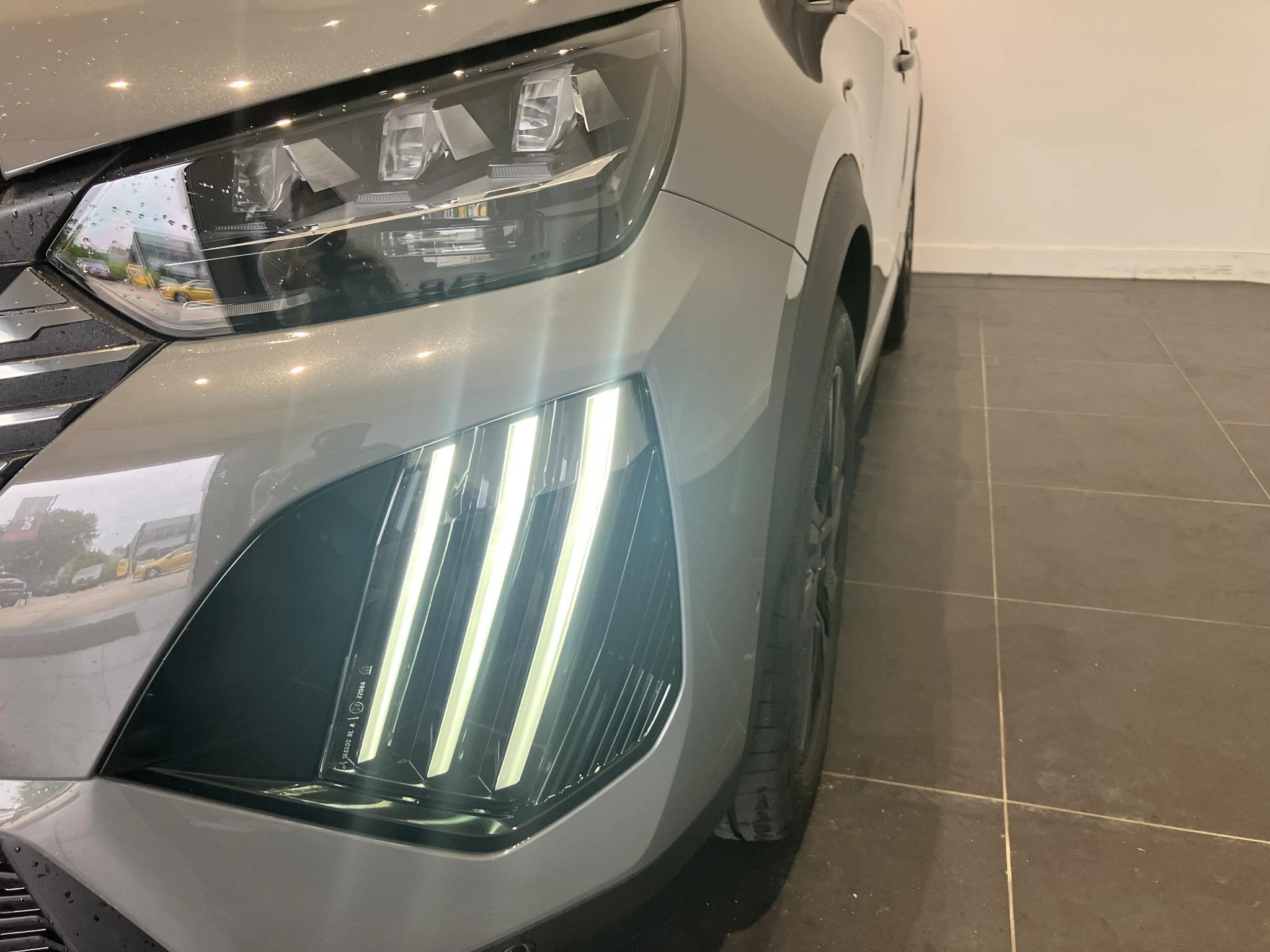 Peugeot-2008-image-4
