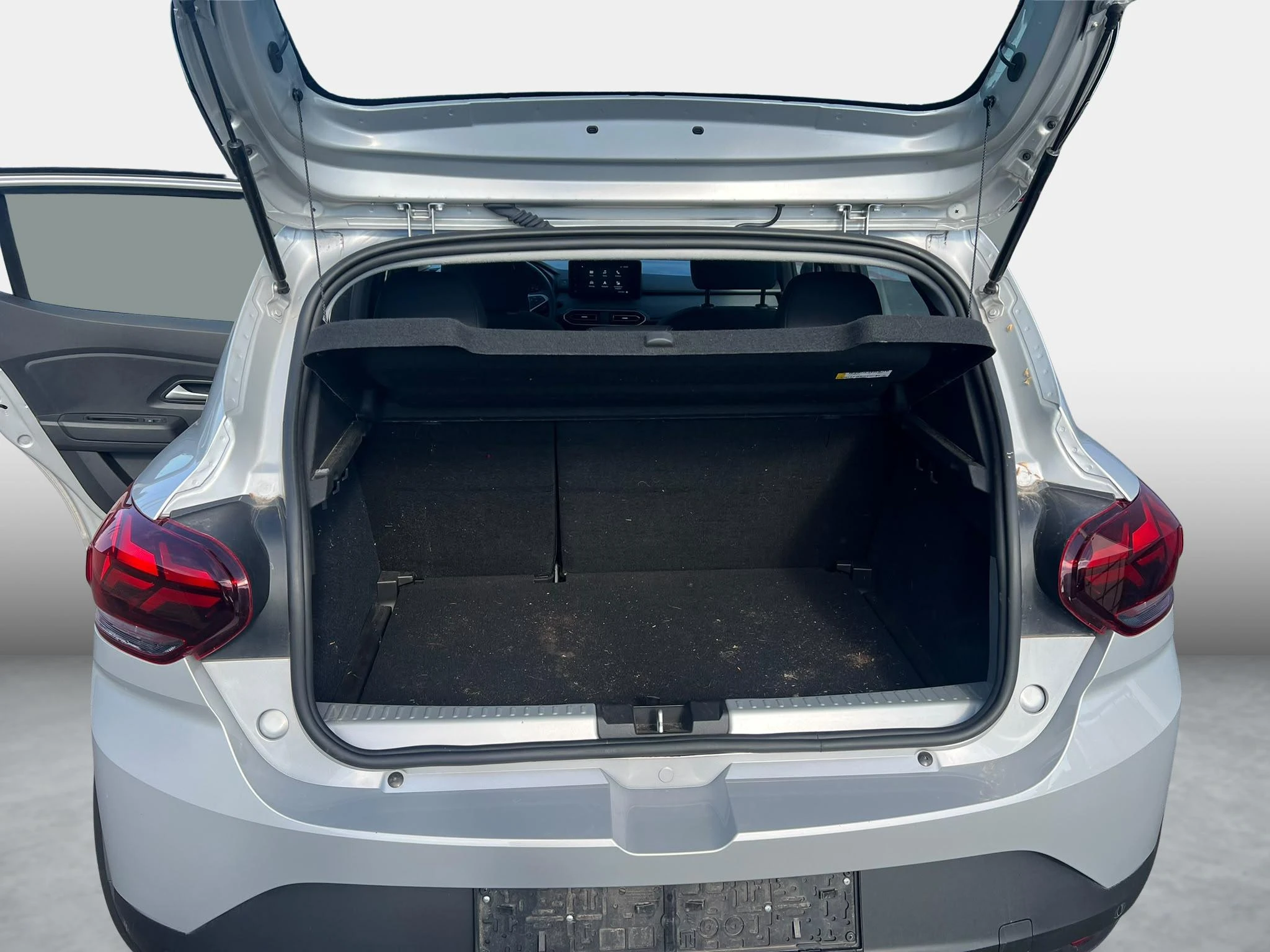 Dacia-Sandero Stepway-image-8