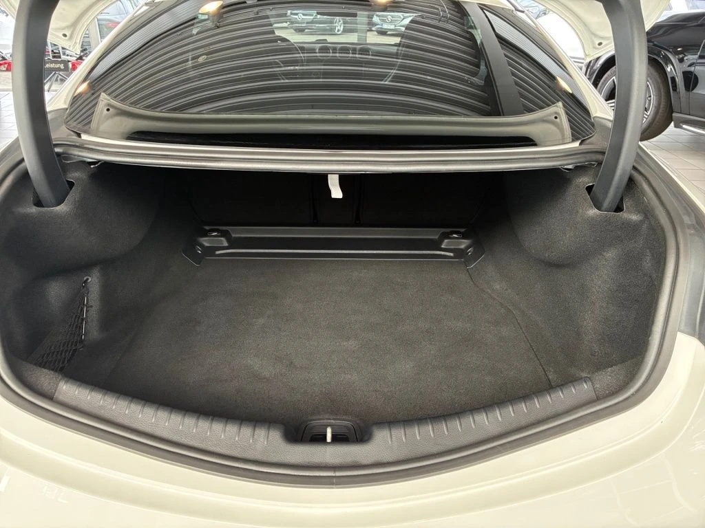 Mercedes-Benz-CLE 200-image-13