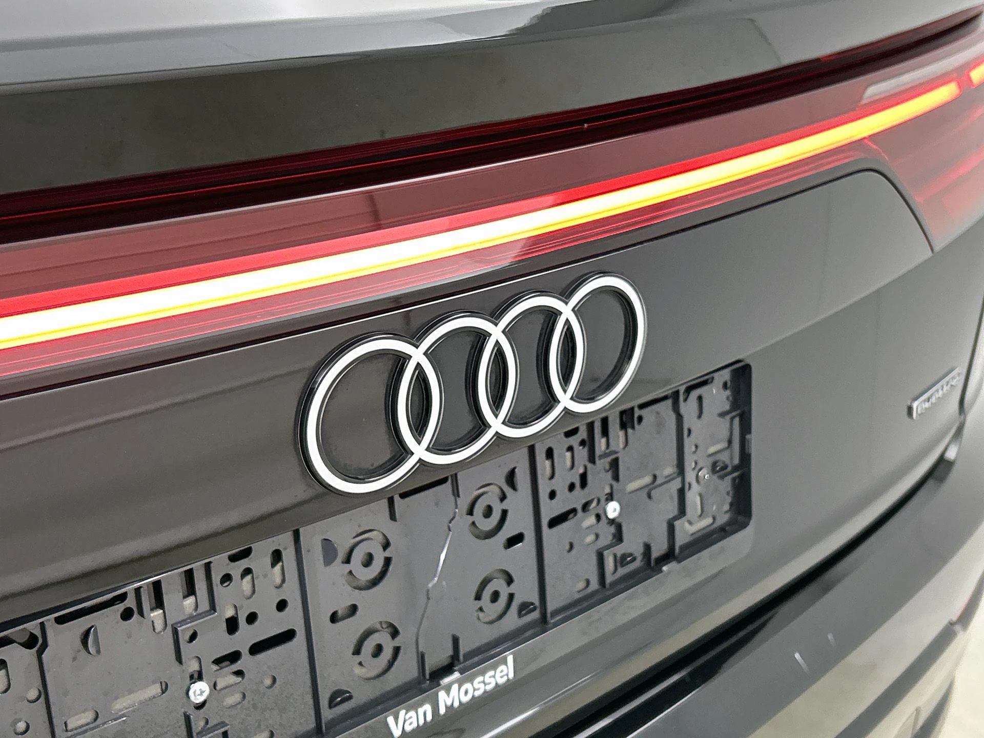 Audi-Q8-image-25
