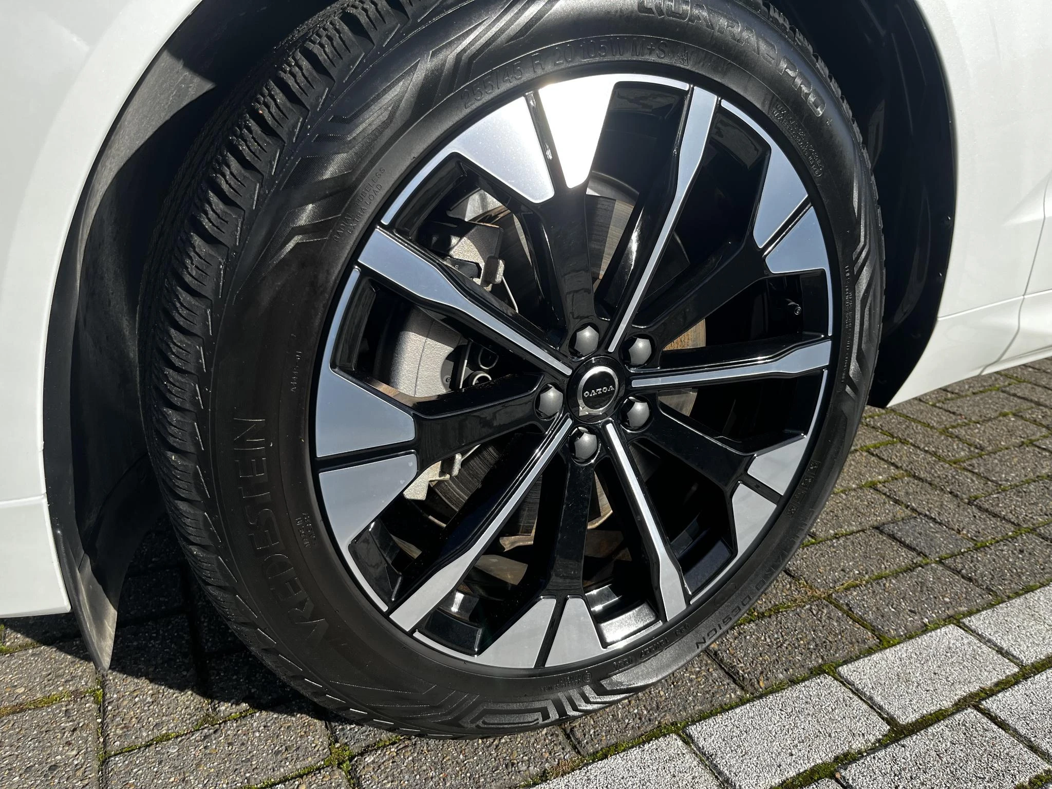 Volvo-XC60-image-12