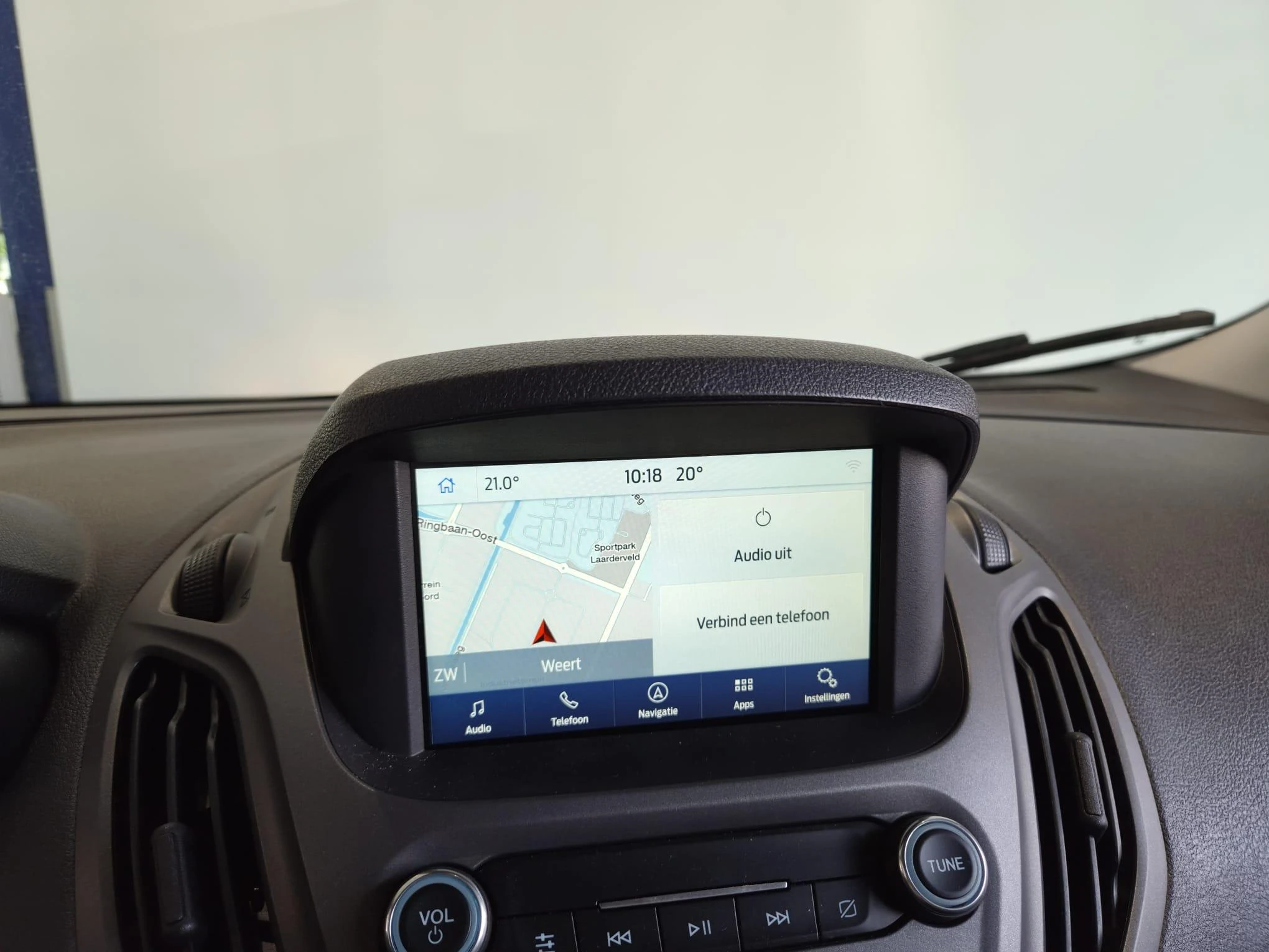 Ford-Transit Courier-image-9