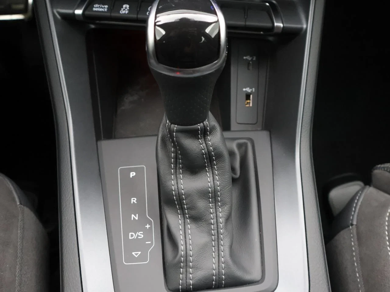 Audi-Q3-image-13