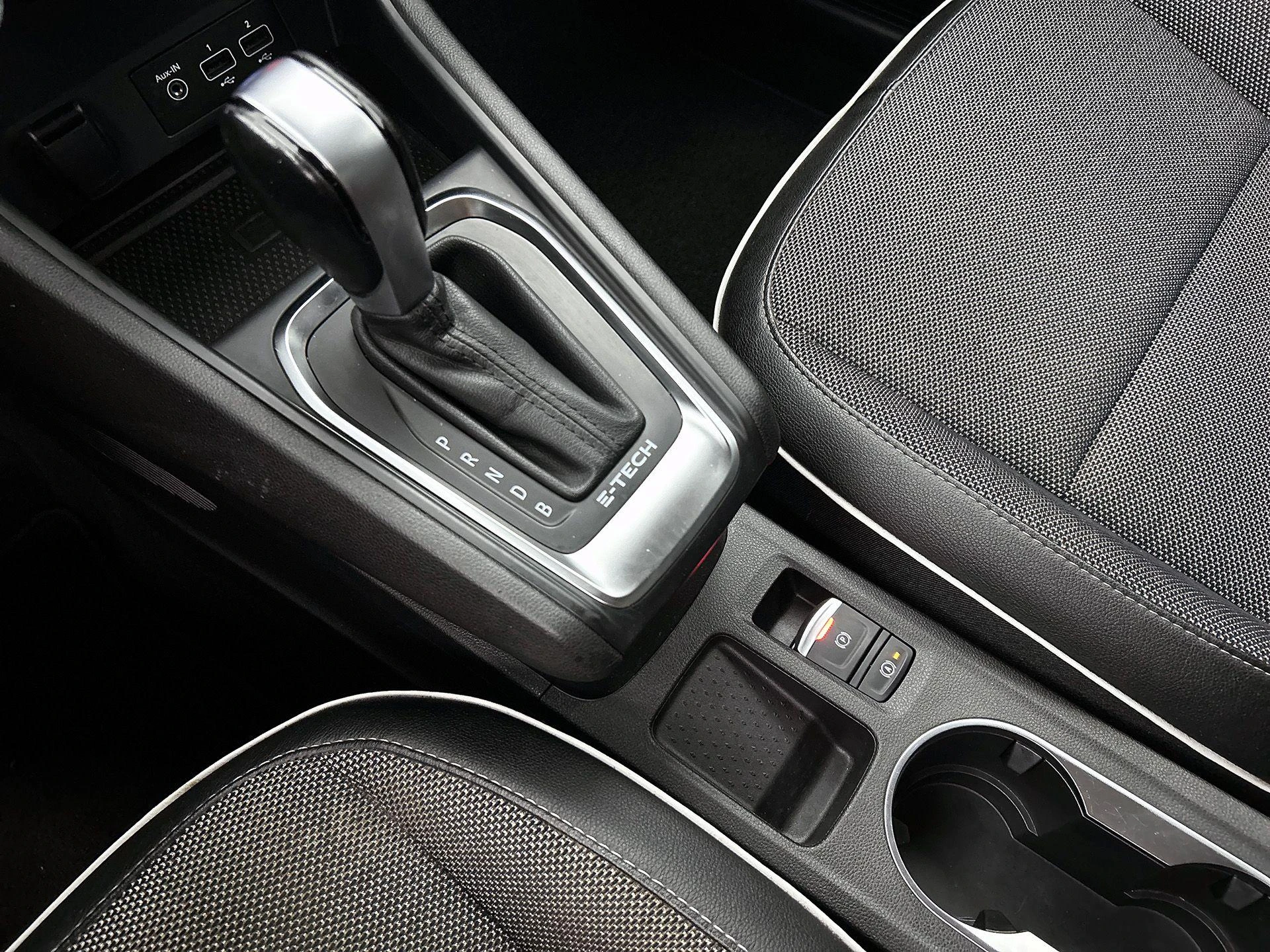 Renault-Captur-image-29