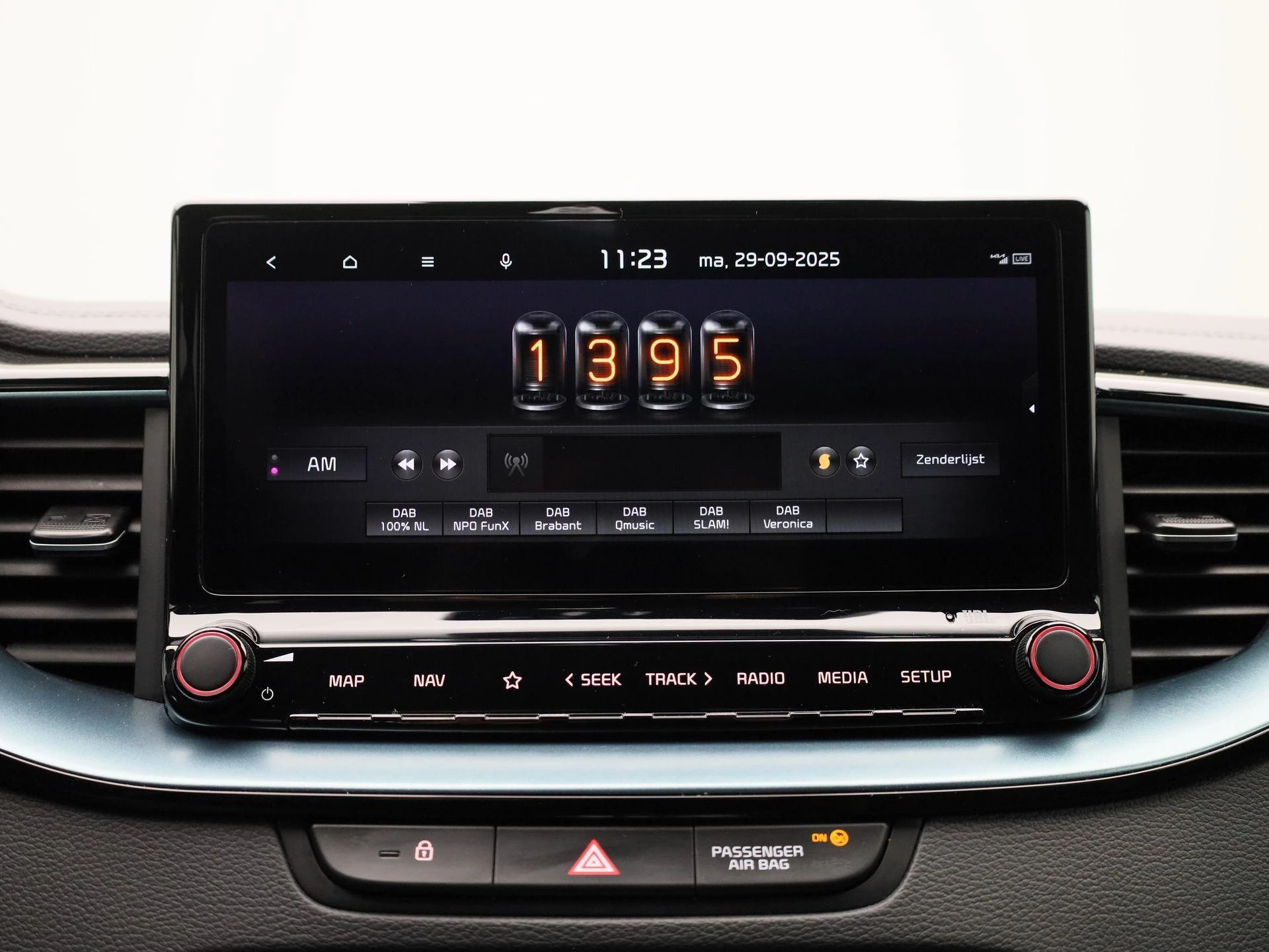 Kia-Ceed Sportswagon-image-22