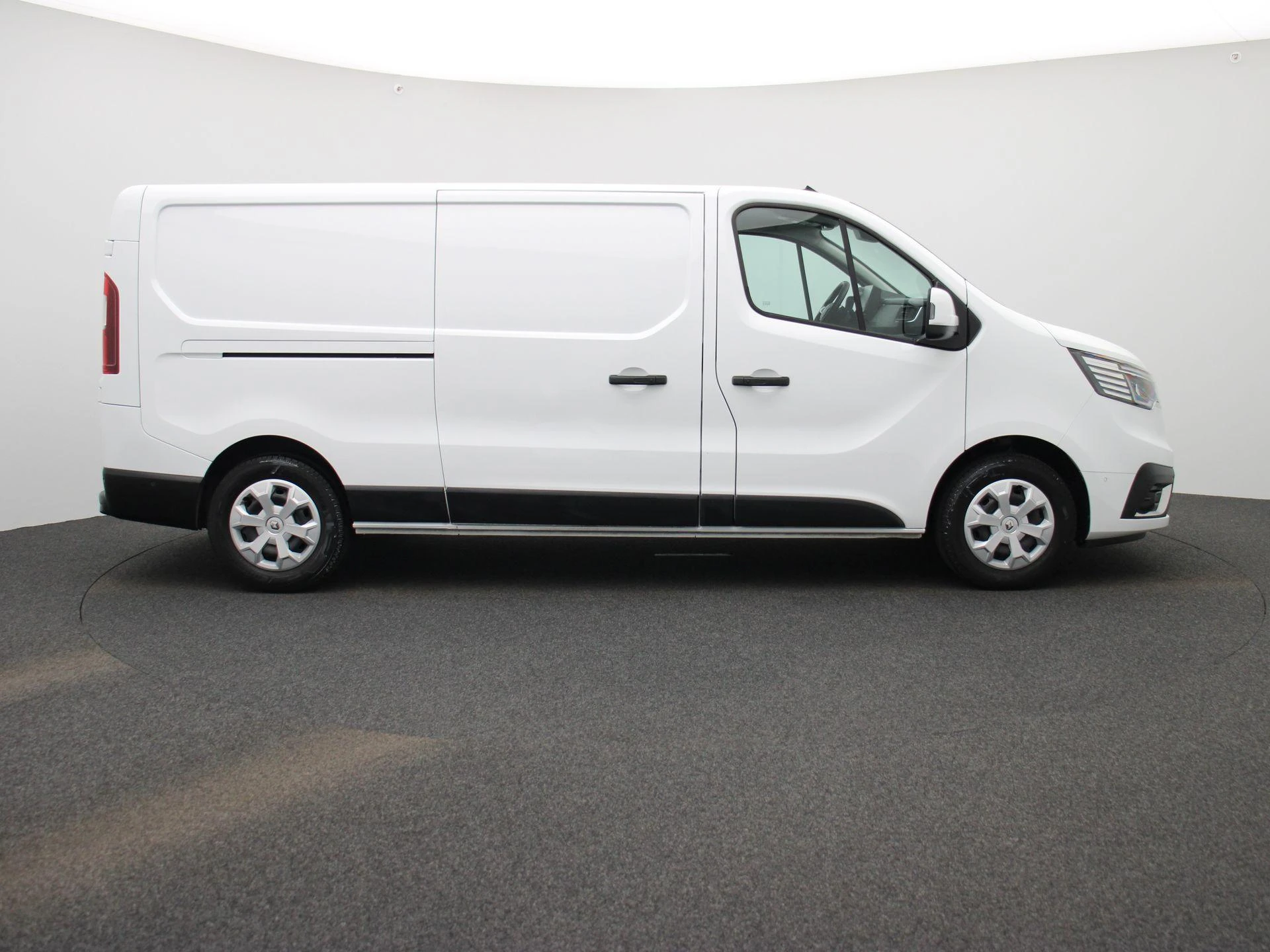 Renault-Trafic-image-5