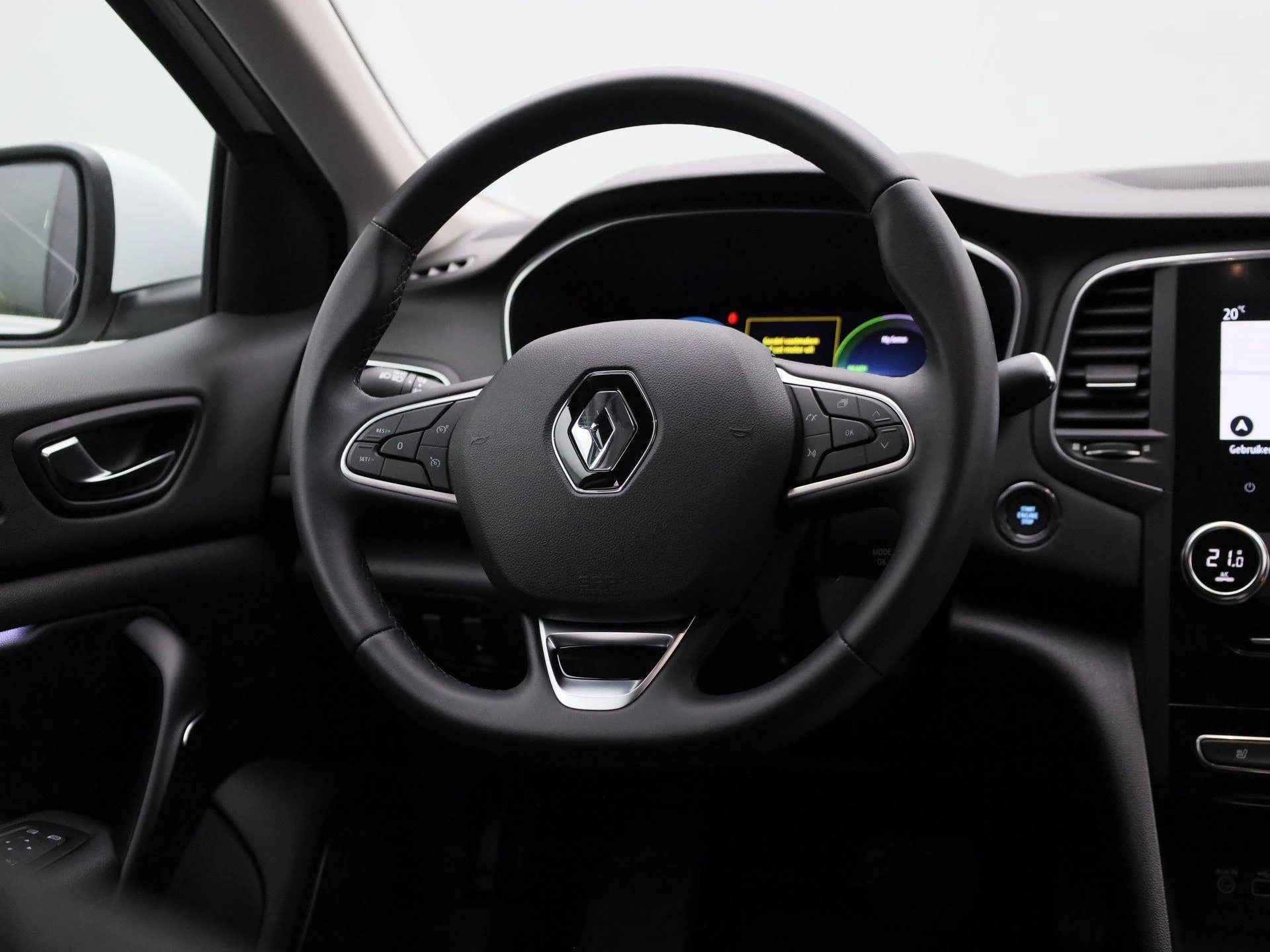 Renault-Mégane Estate-image-9