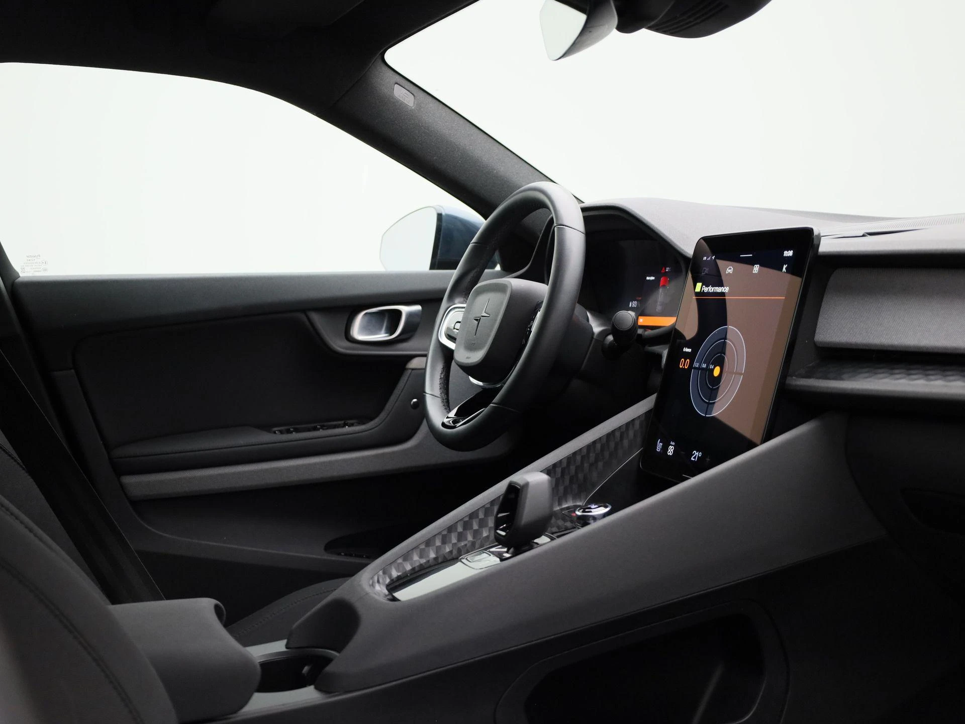 Polestar-2-image-32