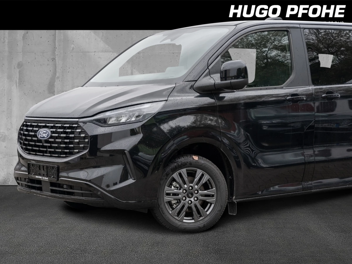 Ford-Tourneo Custom-image-2