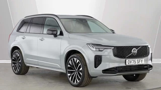 Volvo XC90 T8 AWD Plug-in hybrid Electric/Petrol Ultra Dark