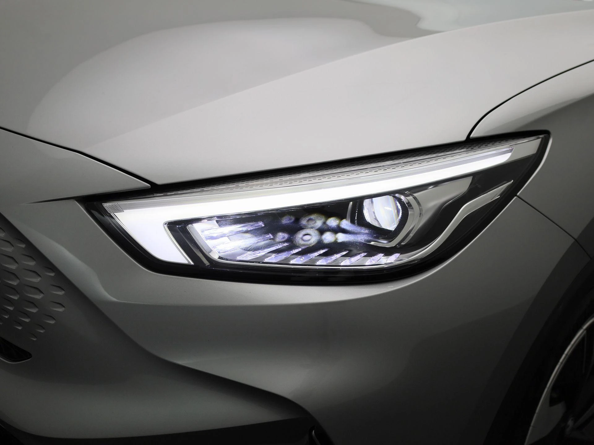 MG-ZS EV-image-14