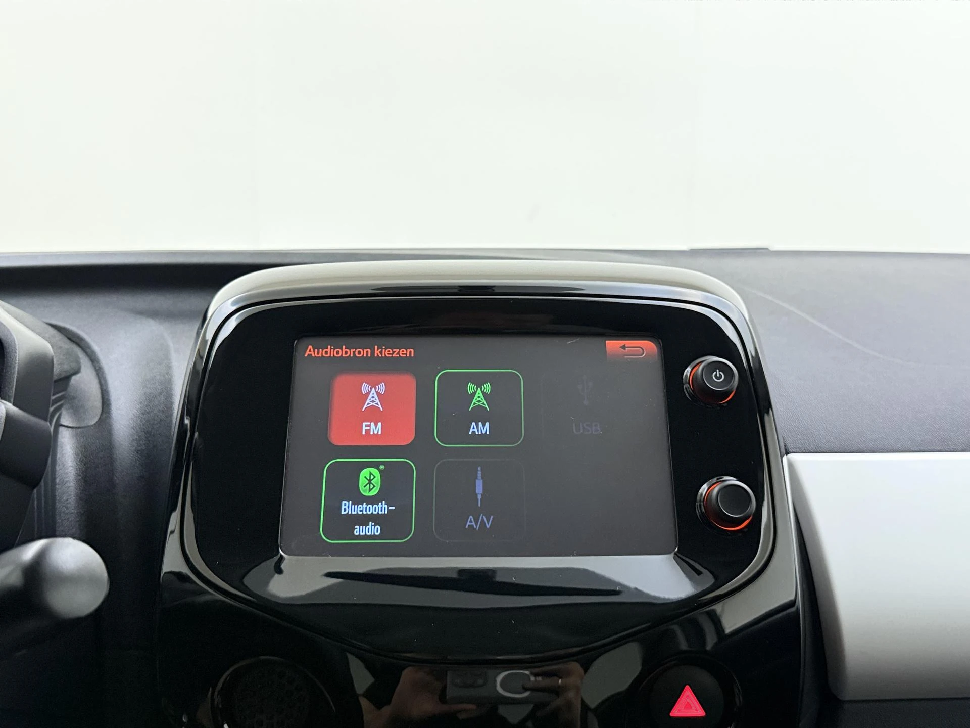 Peugeot-108-image-18
