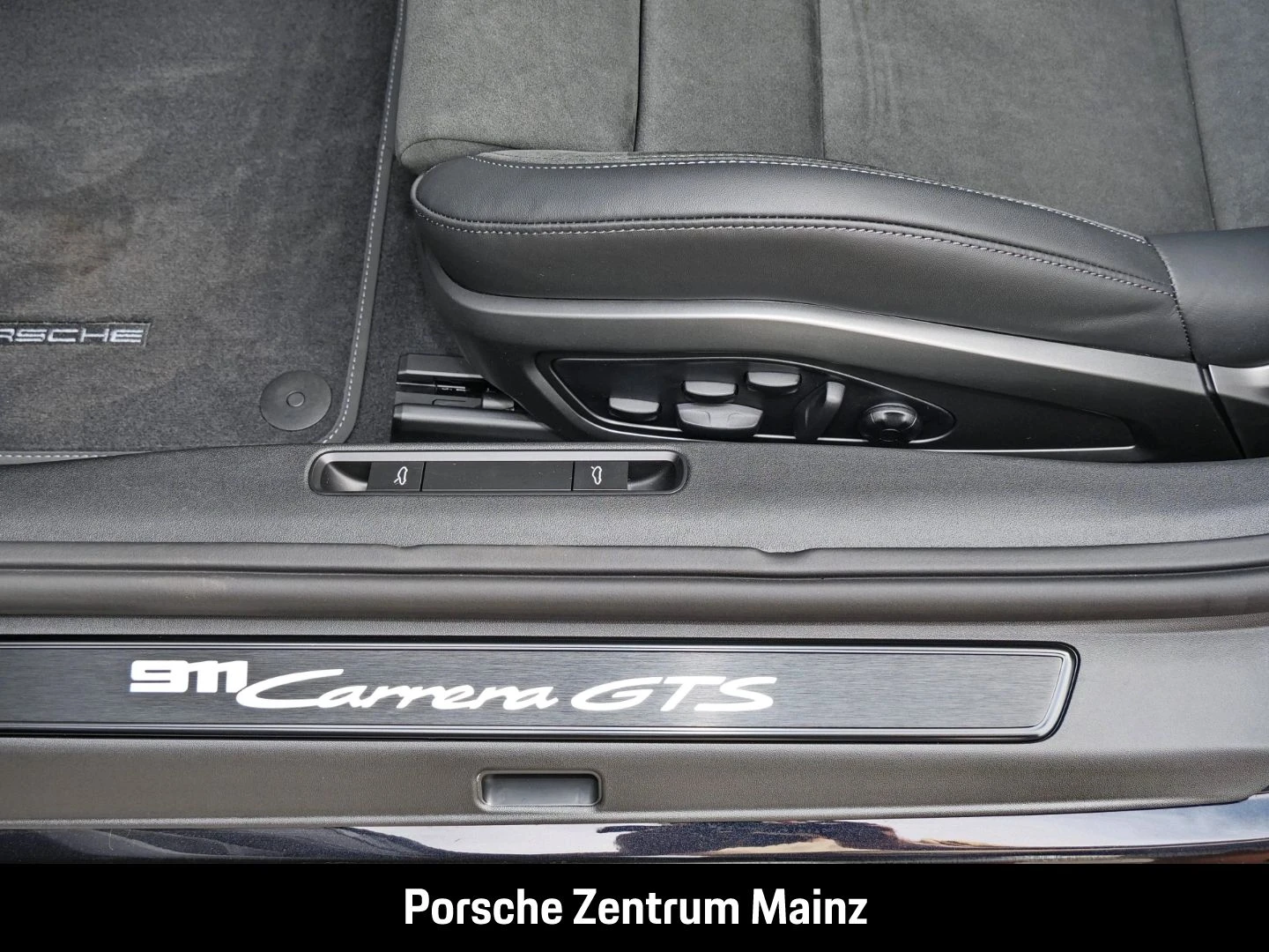 Porsche-911-image-30