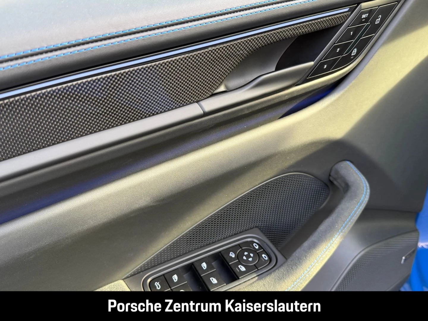 Porsche Macan GTS HA-Lenkung Head-Up Surround-View BOSE gts