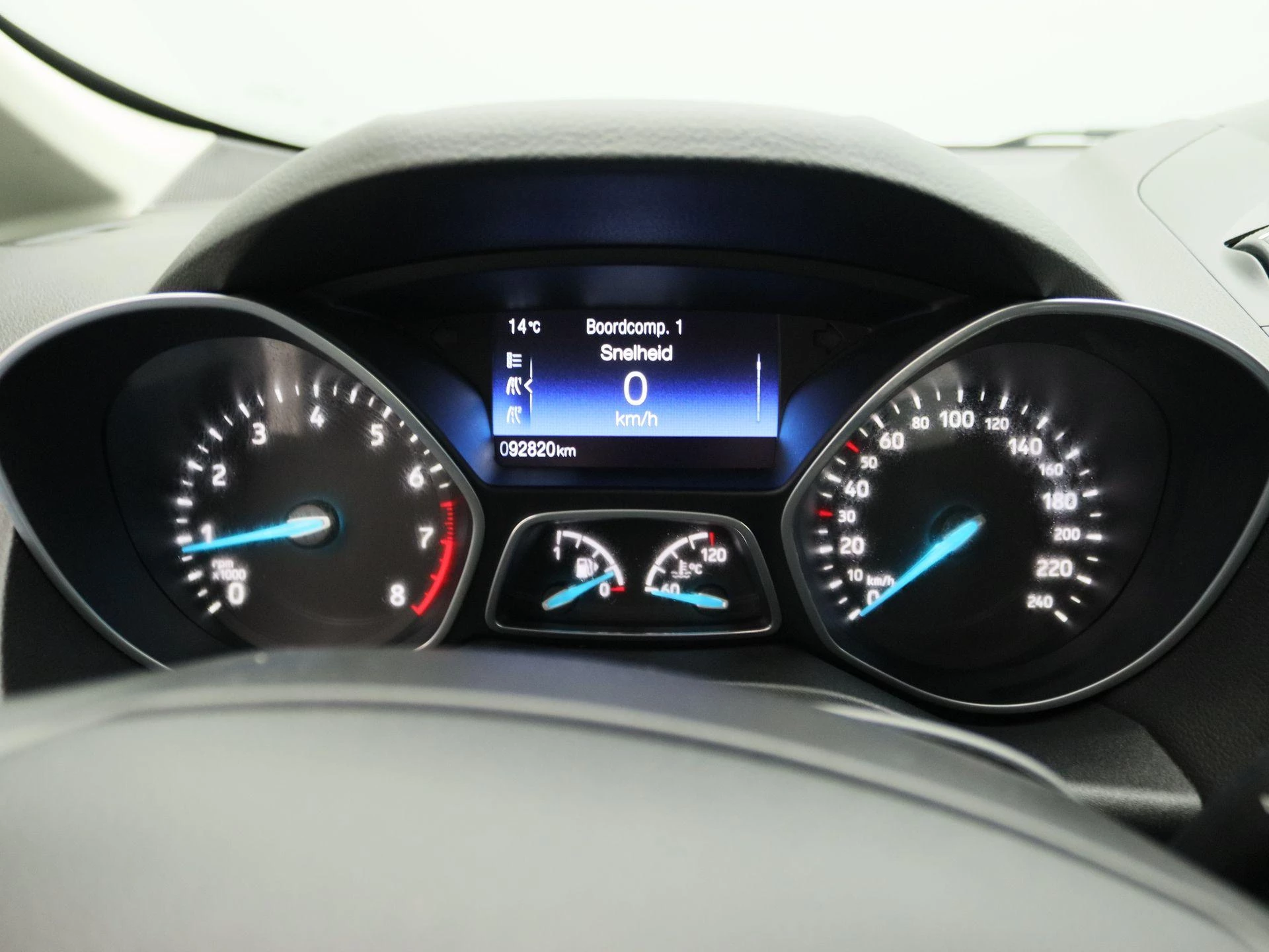 Ford-C-MAX-image-8