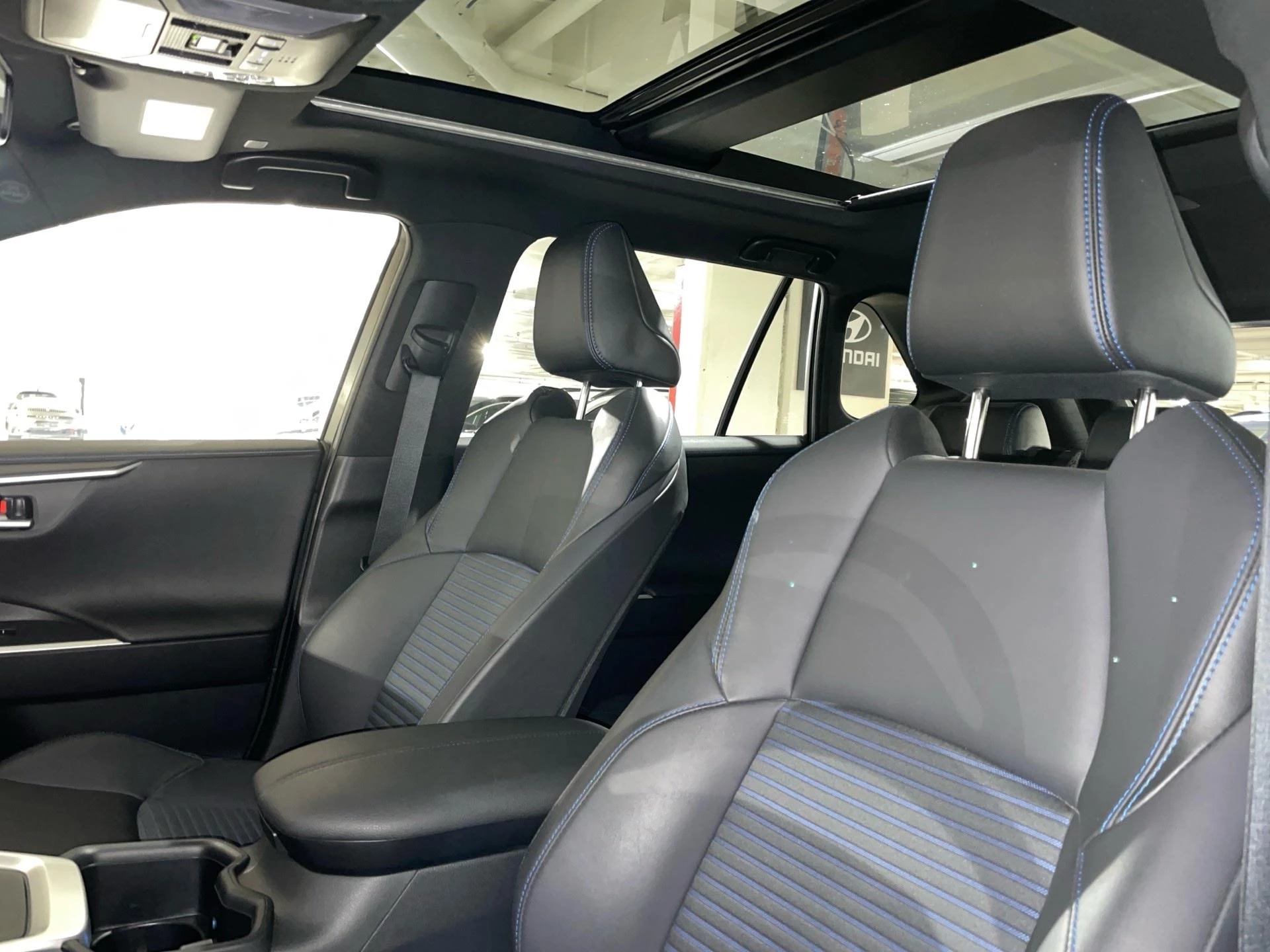 Toyota RAV4 2.5 Hybrid Lithium Style Plus CVT