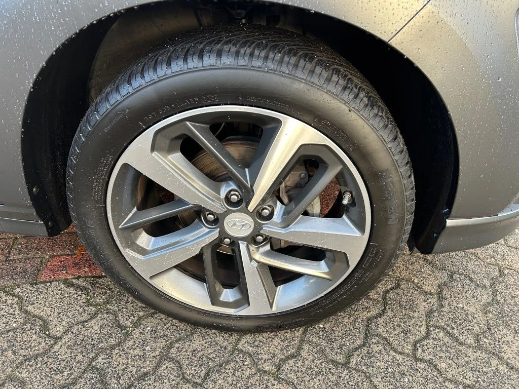 Hyundai-Kona-image-19