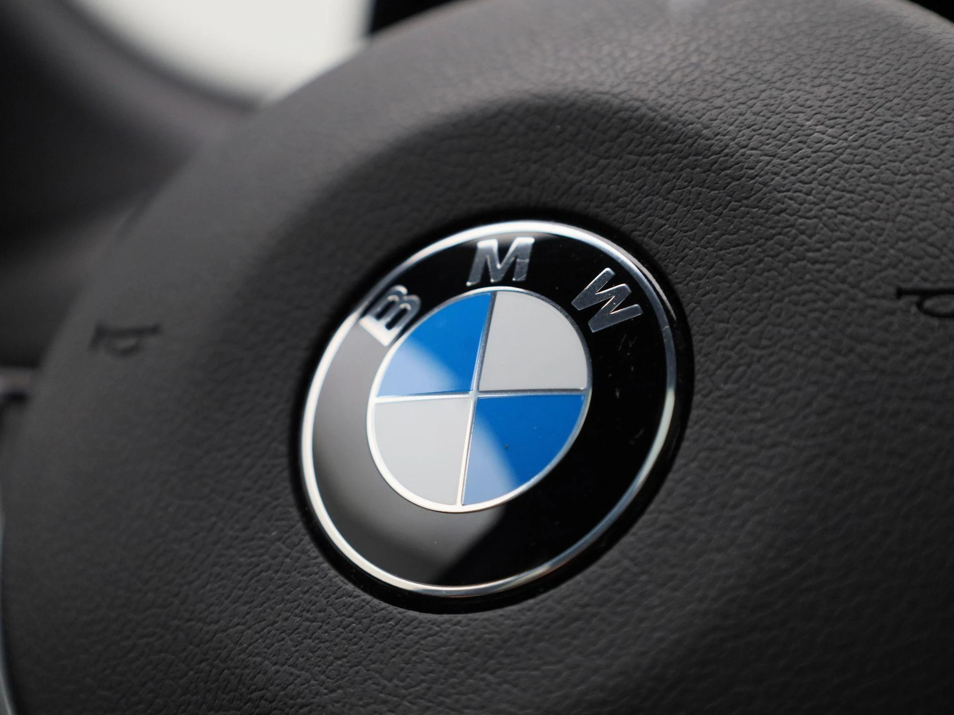 BMW-X1-image-32