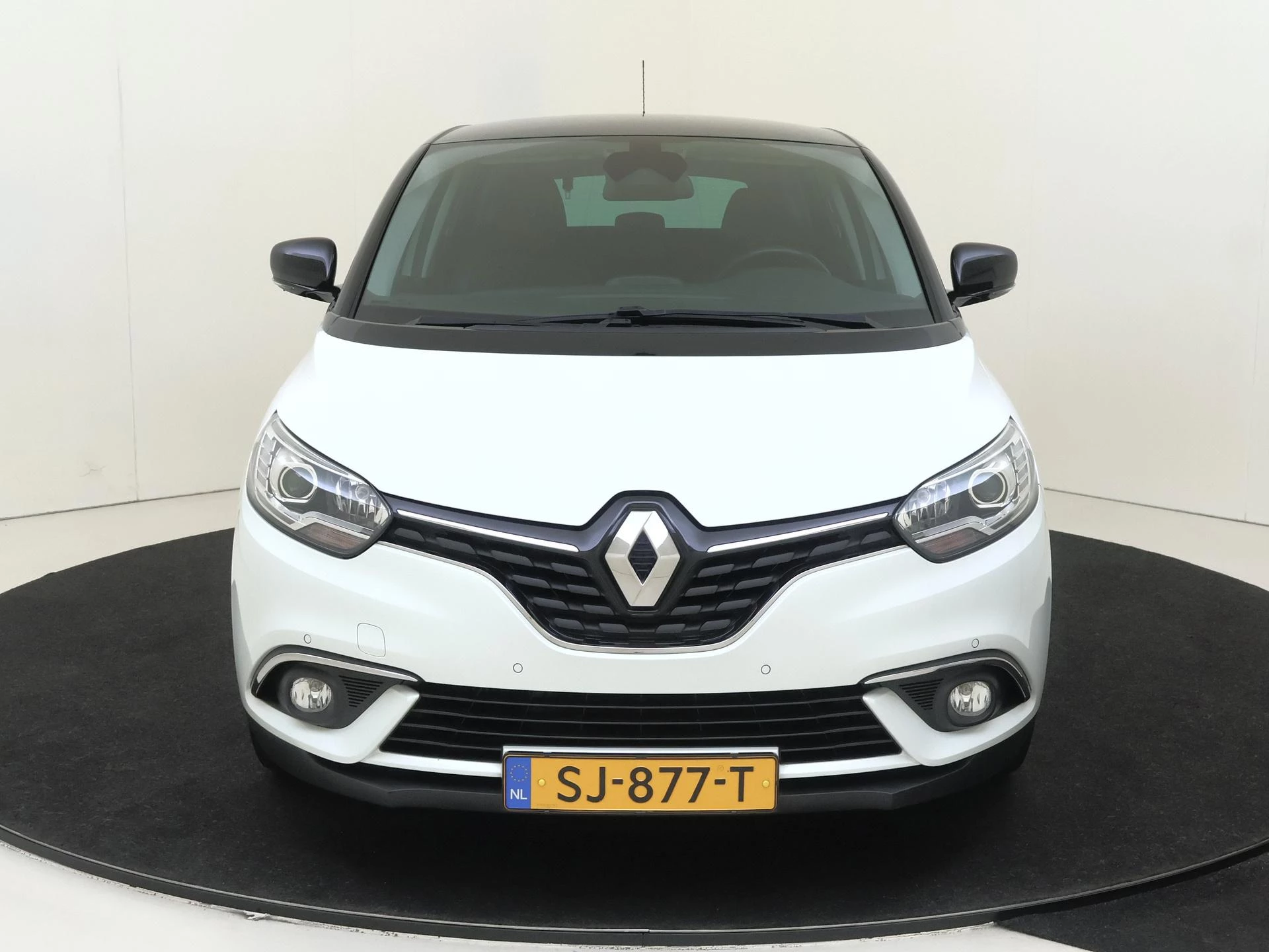 Renault-Scénic-image-8