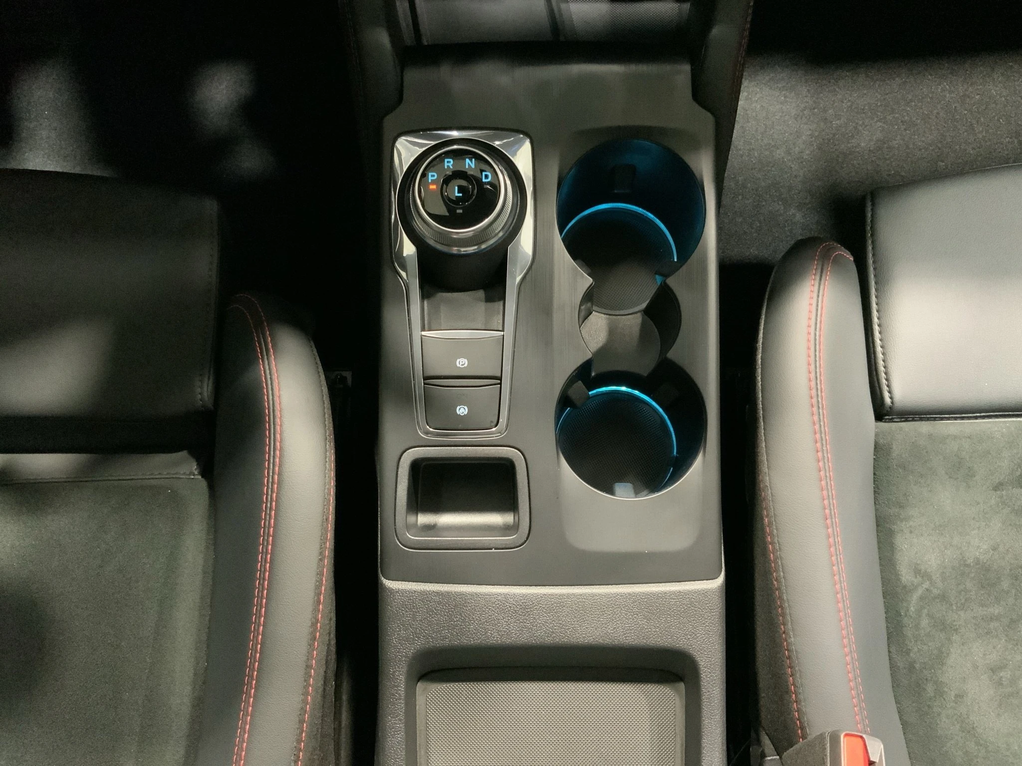 Ford-Kuga-image-17