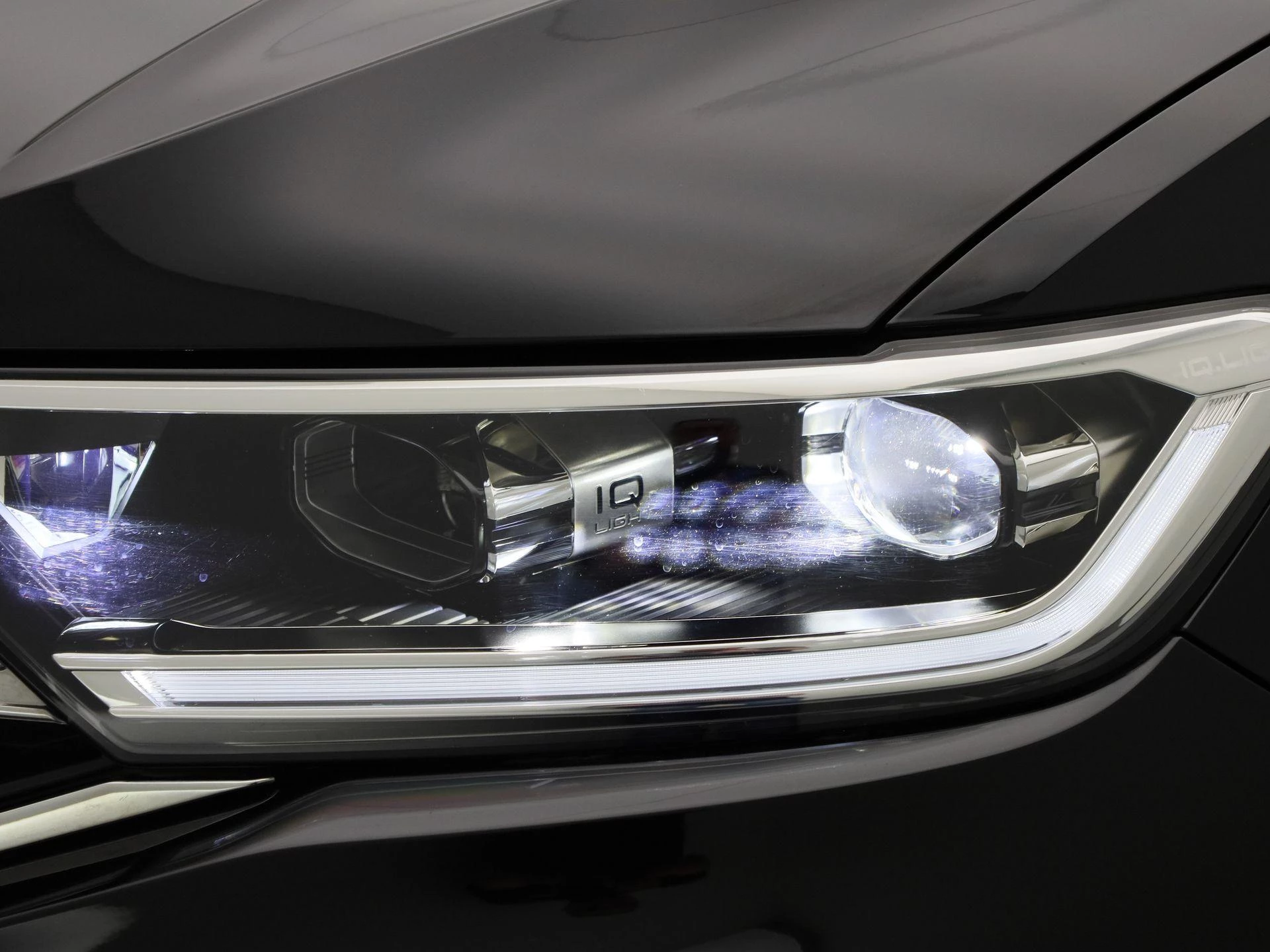 Volkswagen-T-Roc-image-14