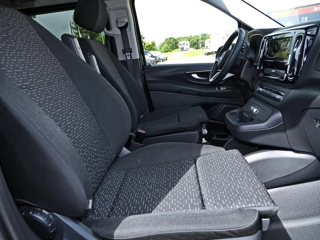 Mercedes-Benz-Vito 116-image-11