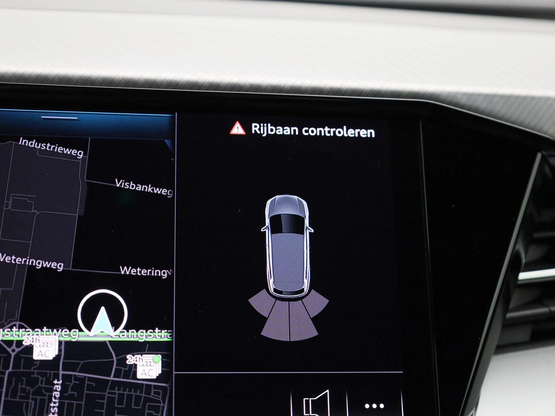 Audi-Q4 e-tron-image-28