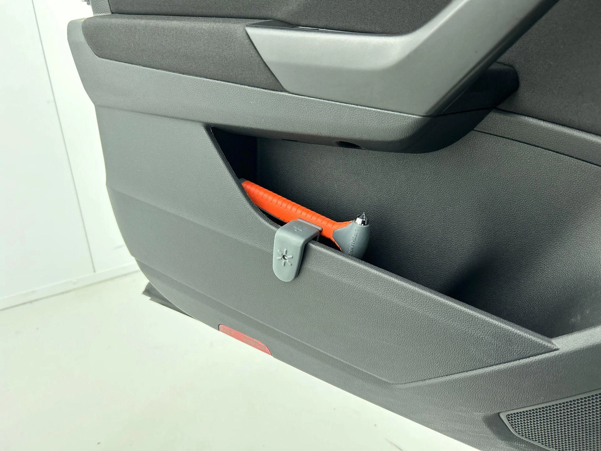 Volkswagen-T-Roc-image-19