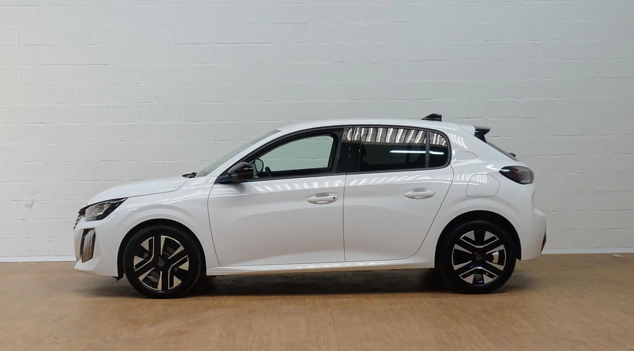 Peugeot 208 1.2T Allure