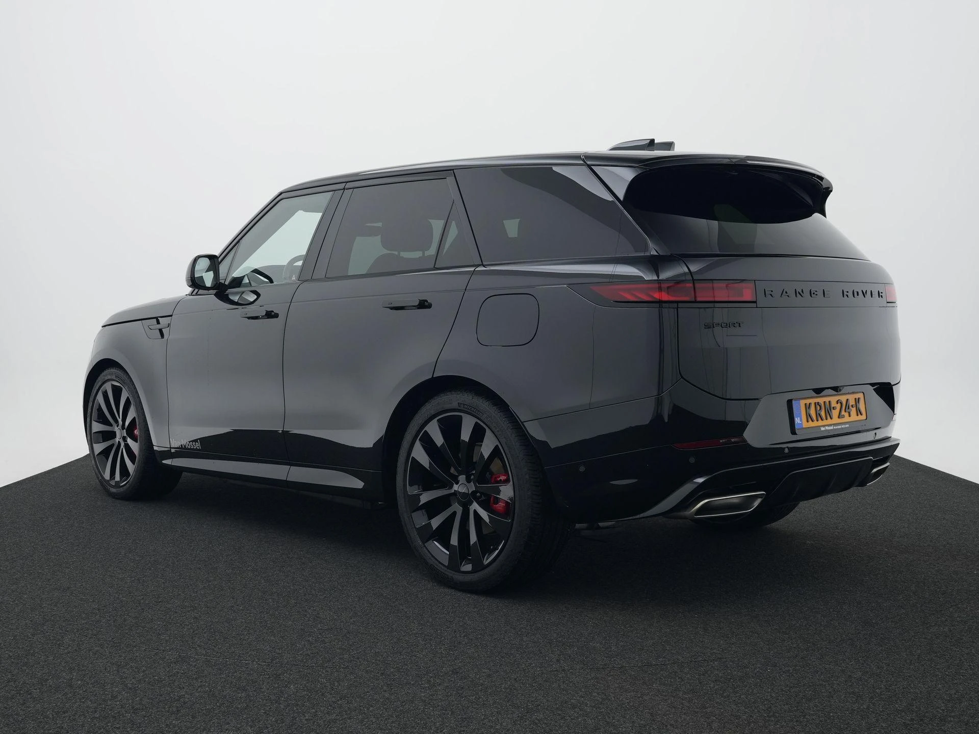 Land Rover-Range Rover Sport-image-1